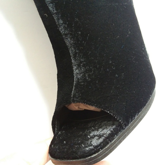 J.C Dossier  black velvet open toe ankle boots - Picture 4 of 4